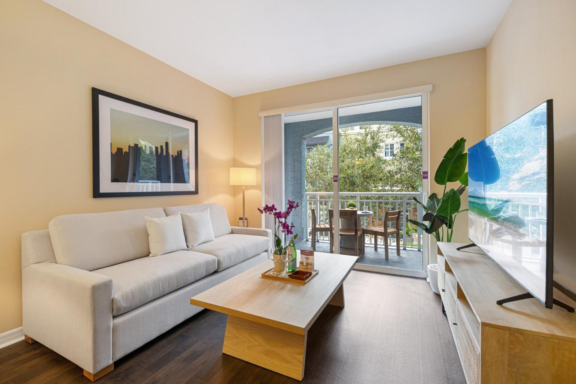 Dharma Home Suites South Miami At Red Road Commons Esterno foto